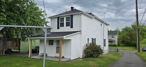 Tiny photo for 3408 Valley St St, Catlettsburg, KY 41129 (MLS # 60496)