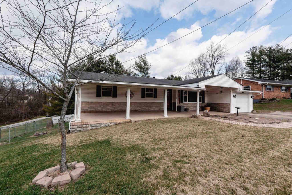 Photo of 4825 Sherwood Drive Dr, Ashland, KY 41101 (MLS # 59829)