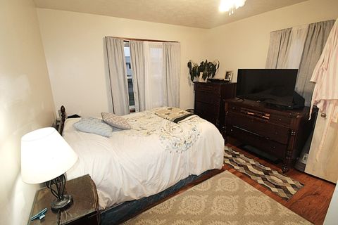 Tiny photo for 1121 Market Street, Worthington, KY 41183 (MLS # 60039)