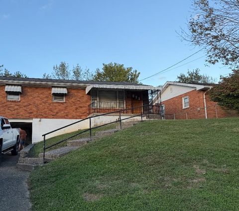 Photo of 202 Rice Avenue, Greenup, KY 41169 (MLS # 59605)