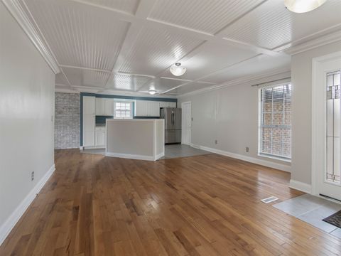 Tiny photo for 1609 Gainesway Drive, Worthington, KY 41183 (MLS # 60442)