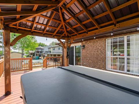 Tiny photo for 1609 Gainesway Drive, Worthington, KY 41183 (MLS # 60442)