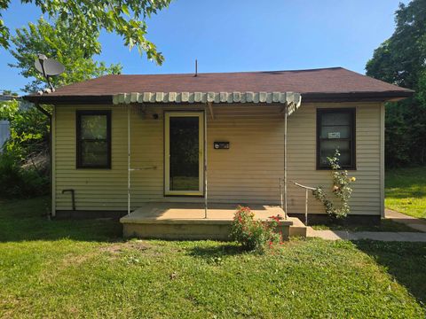 Tiny photo for 110 Southview Court, Grayson, KY 41143 (MLS # 60626)