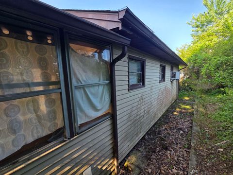 Tiny photo for 110 Southview Court, Grayson, KY 41143 (MLS # 60626)