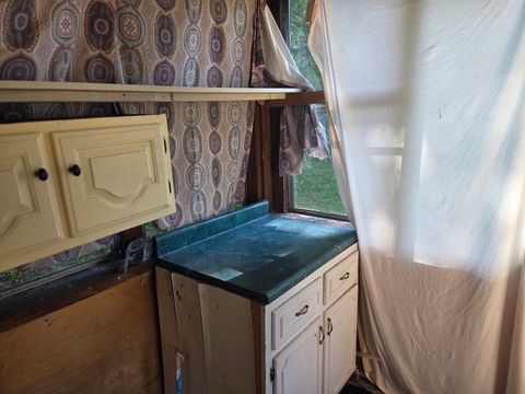 Tiny photo for 110 Southview Court, Grayson, KY 41143 (MLS # 60626)