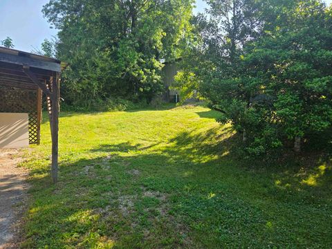 Tiny photo for 110 Southview Court, Grayson, KY 41143 (MLS # 60626)