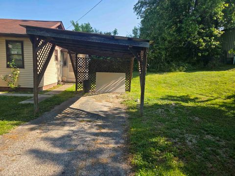 Tiny photo for 110 Southview Court, Grayson, KY 41143 (MLS # 60626)
