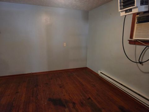 Tiny photo for 110 Southview Court, Grayson, KY 41143 (MLS # 60626)