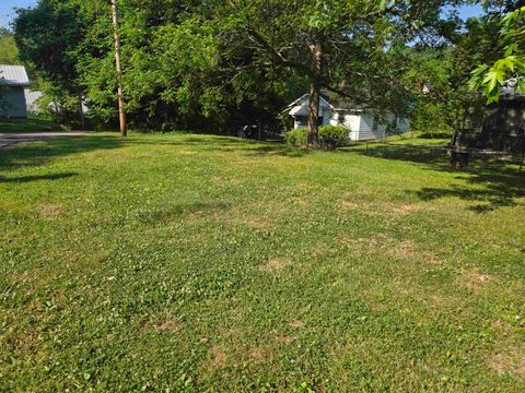 Tiny photo for 110 Southview Court, Grayson, KY 41143 (MLS # 60626)
