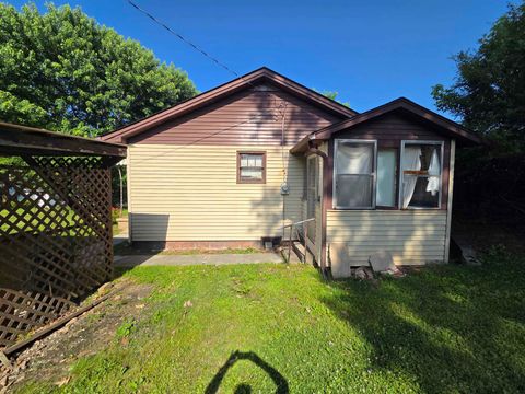 Tiny photo for 110 Southview Court, Grayson, KY 41143 (MLS # 60626)