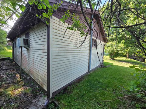 Tiny photo for 110 Southview Court, Grayson, KY 41143 (MLS # 60626)
