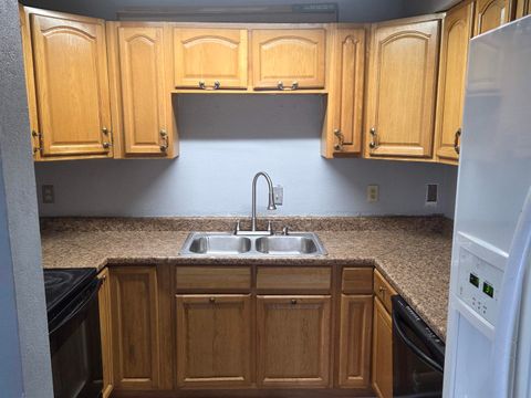 Tiny photo for 2314 Margarette Street, Ashland, KY 41101 (MLS # 60063)