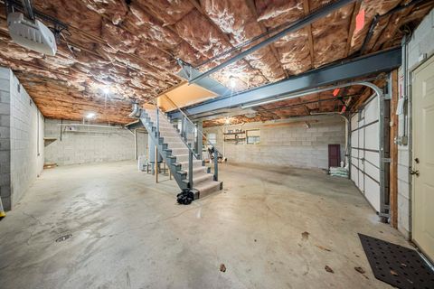 Tiny photo for 611 Avery Court, Flatwoods, KY 41139 (MLS # 60209)