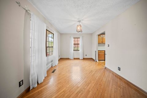 Tiny photo for 611 Avery Court, Flatwoods, KY 41139 (MLS # 60209)