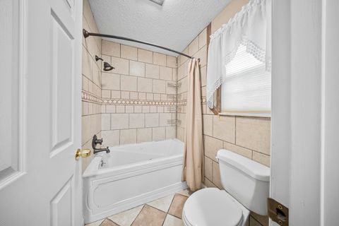 Tiny photo for 611 Avery Court, Flatwoods, KY 41139 (MLS # 60209)