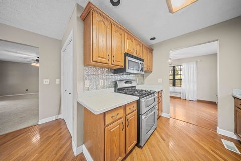 Tiny photo for 611 Avery Court, Flatwoods, KY 41139 (MLS # 60209)