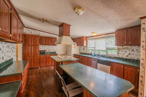 Tiny photo for 8527 Ponderosa Ridge Rdg, Ashland, KY 41102 (MLS # 60730)