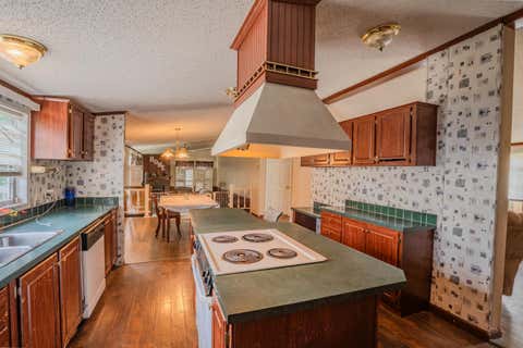 Tiny photo for 8527 Ponderosa Ridge Rdg, Ashland, KY 41102 (MLS # 60730)
