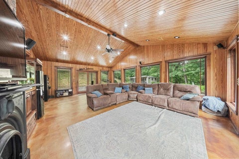 Tiny photo for 941 Tark Hill Rd. RD, Grayson, KY 41143 (MLS # 60738)