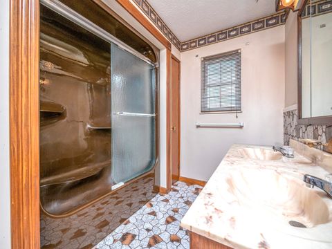 Tiny photo for 632 Apple Avenue Ave, Olive Hill, KY 41164 (MLS # 60223)