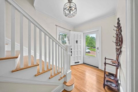 Tiny photo for 825 Rogers Court, Ashland, KY 41101 (MLS # 60758)