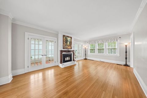 Tiny photo for 825 Rogers Court, Ashland, KY 41101 (MLS # 60758)