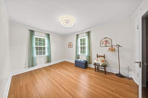 Tiny photo for 825 Rogers Court, Ashland, KY 41101 (MLS # 60758)
