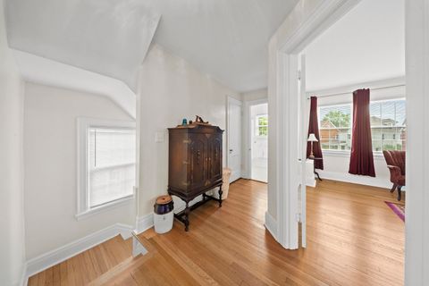 Tiny photo for 825 Rogers Court, Ashland, KY 41101 (MLS # 60758)