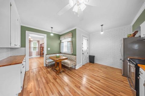 Tiny photo for 825 Rogers Court, Ashland, KY 41101 (MLS # 60758)