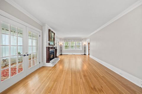 Tiny photo for 825 Rogers Court, Ashland, KY 41101 (MLS # 60758)
