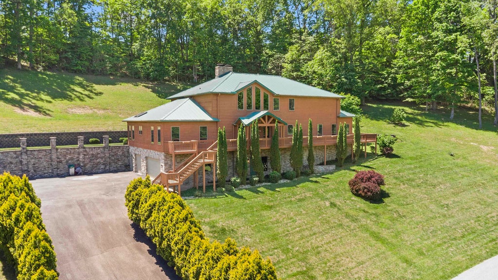 Photo of 2860 Oakwood Court Ct, Flatwoods, KY 41139 (MLS # 60619)