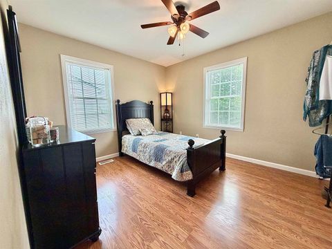 Tiny photo for 7937 Neal Road, Catlettsburg, KY 41129 (MLS # 60767)