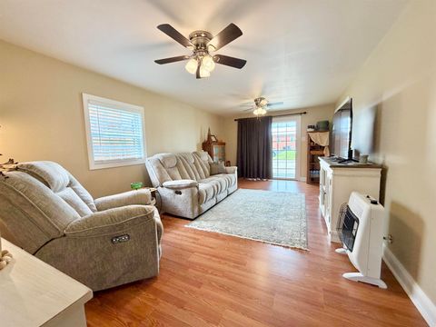 Tiny photo for 7937 Neal Road, Catlettsburg, KY 41129 (MLS # 60767)