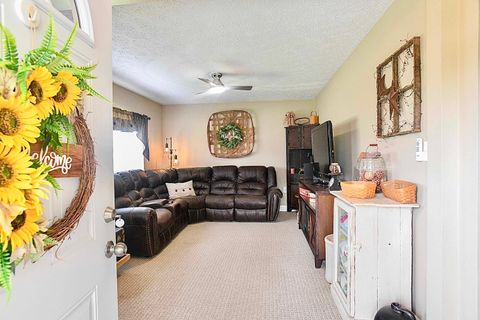 Tiny photo for 7937 Neal Road, Catlettsburg, KY 41129 (MLS # 60767)