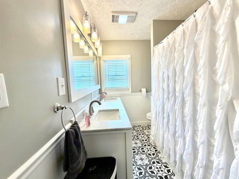 Tiny photo for 7937 Neal Road, Catlettsburg, KY 41129 (MLS # 60767)