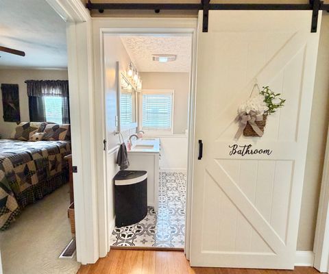 Tiny photo for 7937 Neal Road, Catlettsburg, KY 41129 (MLS # 60767)