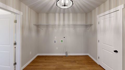 Tiny photo for 807 Kibbey Street St, Grayson, KY 41143 (MLS # 60213)