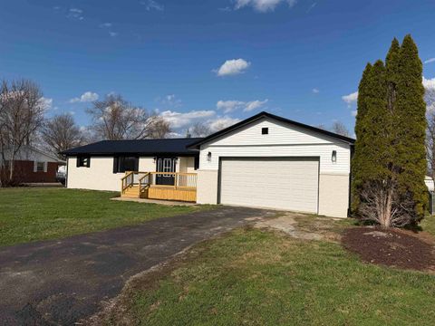 Tiny photo for 807 Kibbey Street St, Grayson, KY 41143 (MLS # 60213)