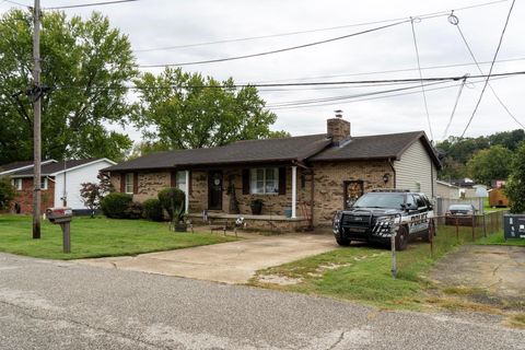 Tiny photo for 1020 Olive Street St, Flatwoods, KY 41139 (MLS # 59591)