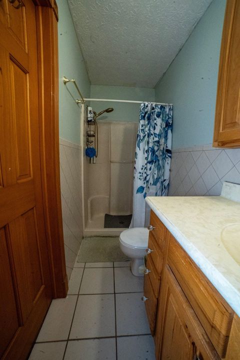 Tiny photo for 1020 Olive Street St, Flatwoods, KY 41139 (MLS # 59591)
