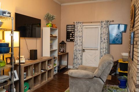 Tiny photo for 1020 Olive Street St, Flatwoods, KY 41139 (MLS # 59591)