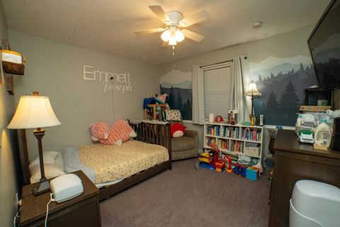 Tiny photo for 1020 Olive Street St, Flatwoods, KY 41139 (MLS # 59591)
