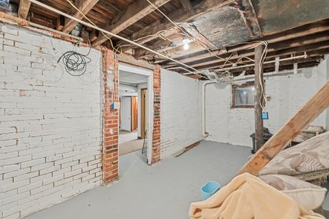 Tiny photo for 2224 Moore St, Ashland, KY 41101 (MLS # 60034)