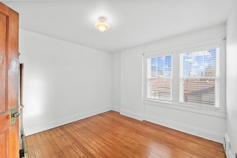 Tiny photo for 2224 Moore St, Ashland, KY 41101 (MLS # 60034)