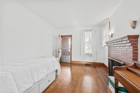 Tiny photo for 2224 Moore St, Ashland, KY 41101 (MLS # 60034)