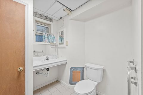 Tiny photo for 2224 Moore St, Ashland, KY 41101 (MLS # 60034)