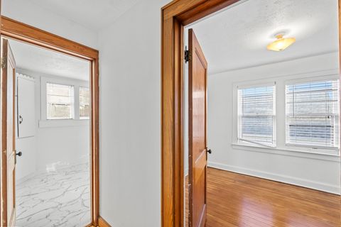 Tiny photo for 2224 Moore St, Ashland, KY 41101 (MLS # 60034)