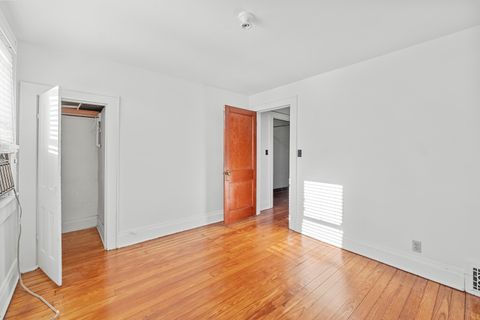 Tiny photo for 2224 Moore St, Ashland, KY 41101 (MLS # 60034)