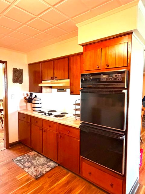 Tiny photo for 2222 Stephens Avenue, Ashland, KY 41101 (MLS # 60990)