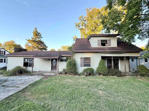 Photo of 1303 Mullins Street, Flatwoods, KY 41139 (MLS # 59580)